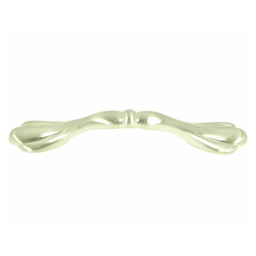 Bow Tie 5-1/2" Cabinet Pull in Satin Nickel